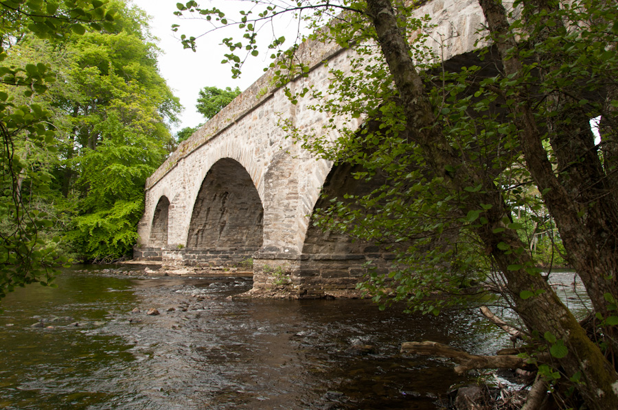 Struy Bridge over River Farrar